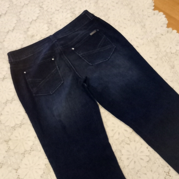 Chico's So Slimming Skinny Jean - Picture 6 of 13